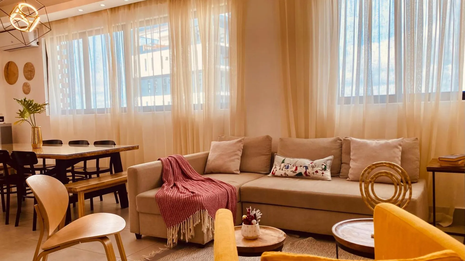 شقة Hermoso Apartamento De Un Dormitorio سانتياغو دي لوس كاباليروس